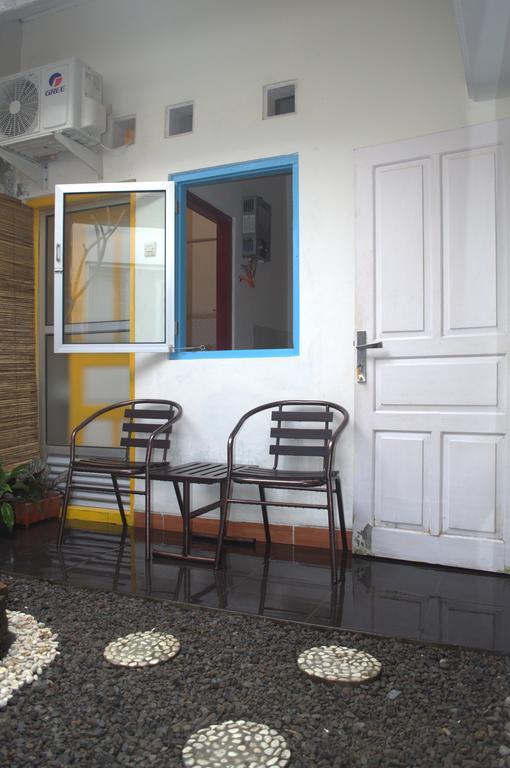 Cipta Guesthouse Yogyakarta Buitenkant foto